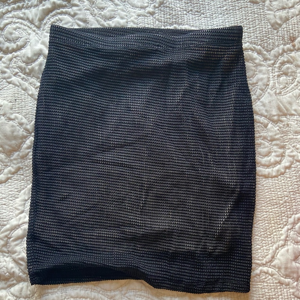 Black pencil skirt